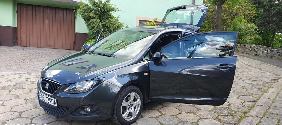 Seat Ibiza cena 16400 przebieg: 235055, rok produkcji 2011 z Bełżyce małe 37